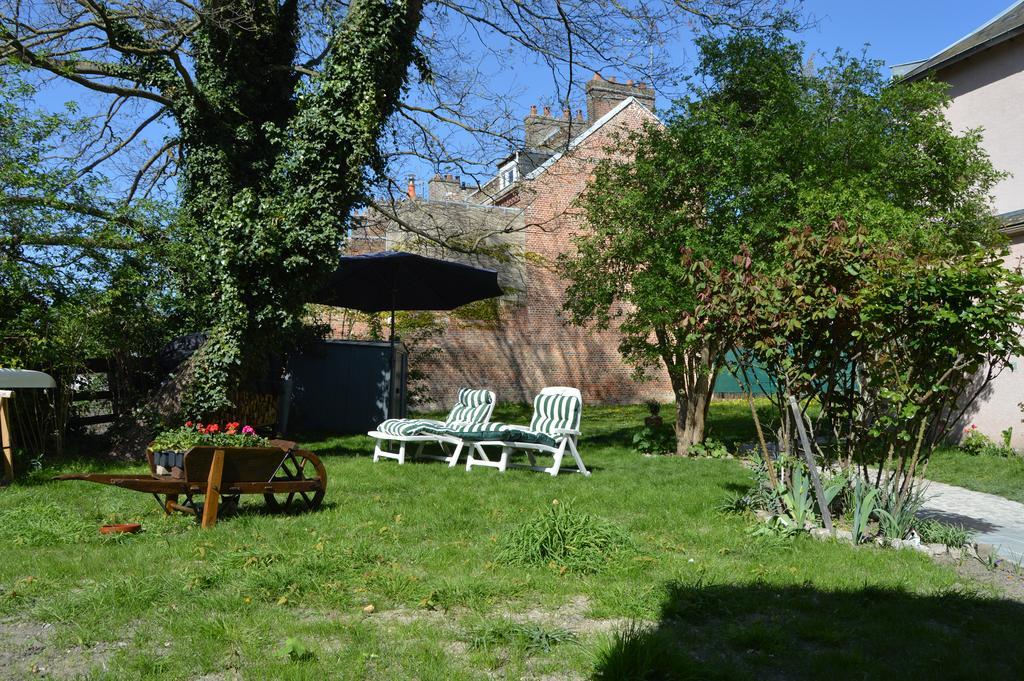 Au Coeur D'Amiens Villa Exteriör bild